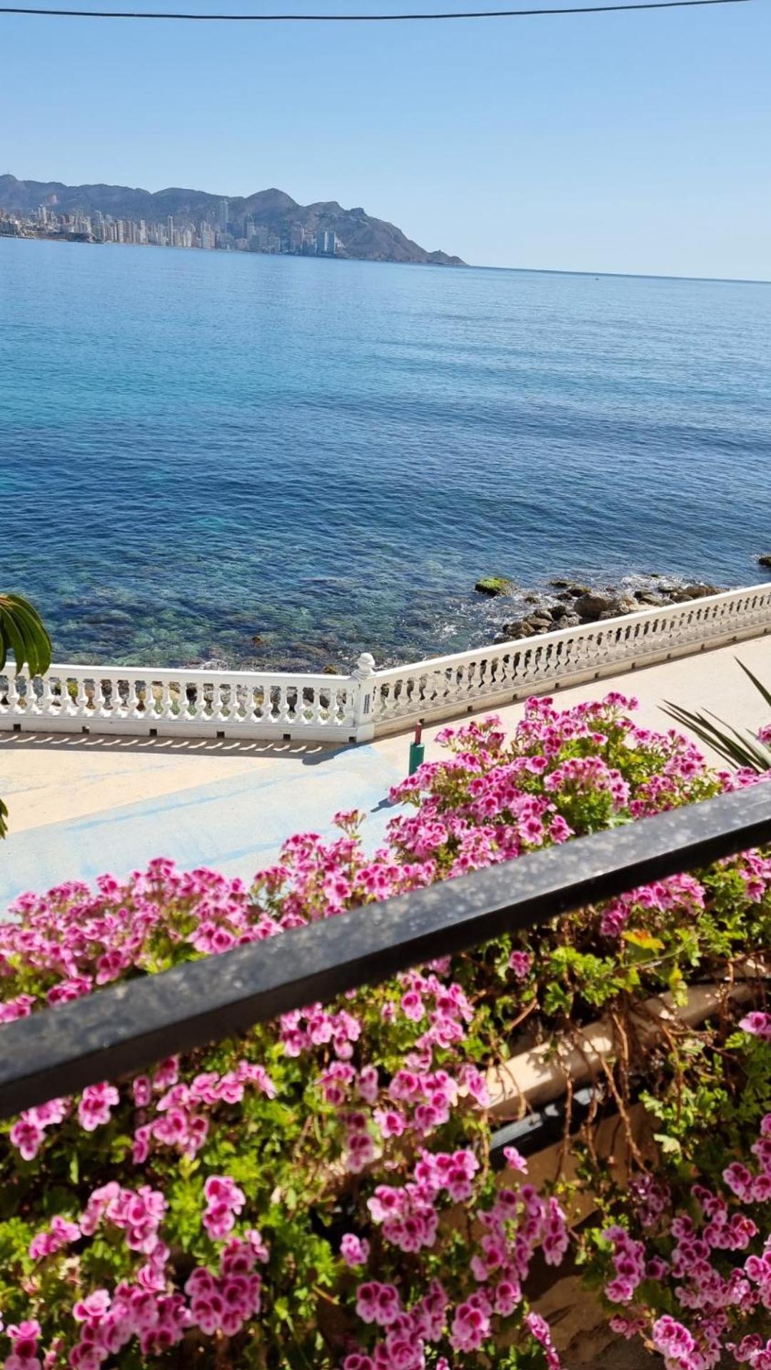 Casa Del Mar - Benidorm Apartment Exterior photo